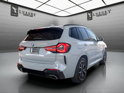 Used 2022 BMW X3 xDrive30i w/ M Sport Package 2 AWD/4WD image 8