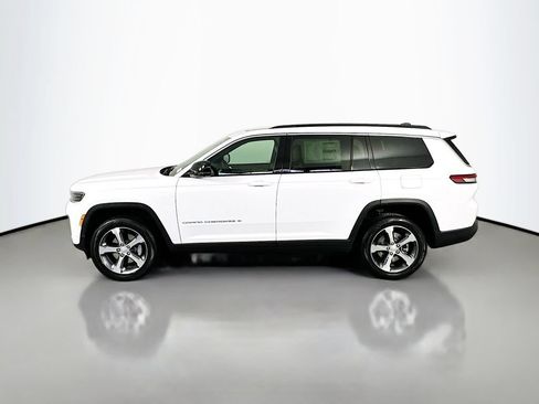 New 2026 Jeep Grand Cherokee L Limited AWD/4WD image 4