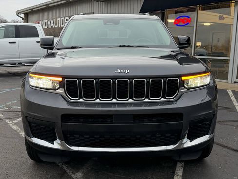 Used 2022 Jeep Grand Cherokee L Laredo w/ Luxury Tech Group I image 8