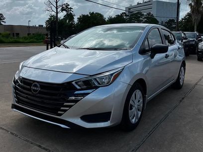 Used 2024 Nissan Versa S w/ Trunk Package