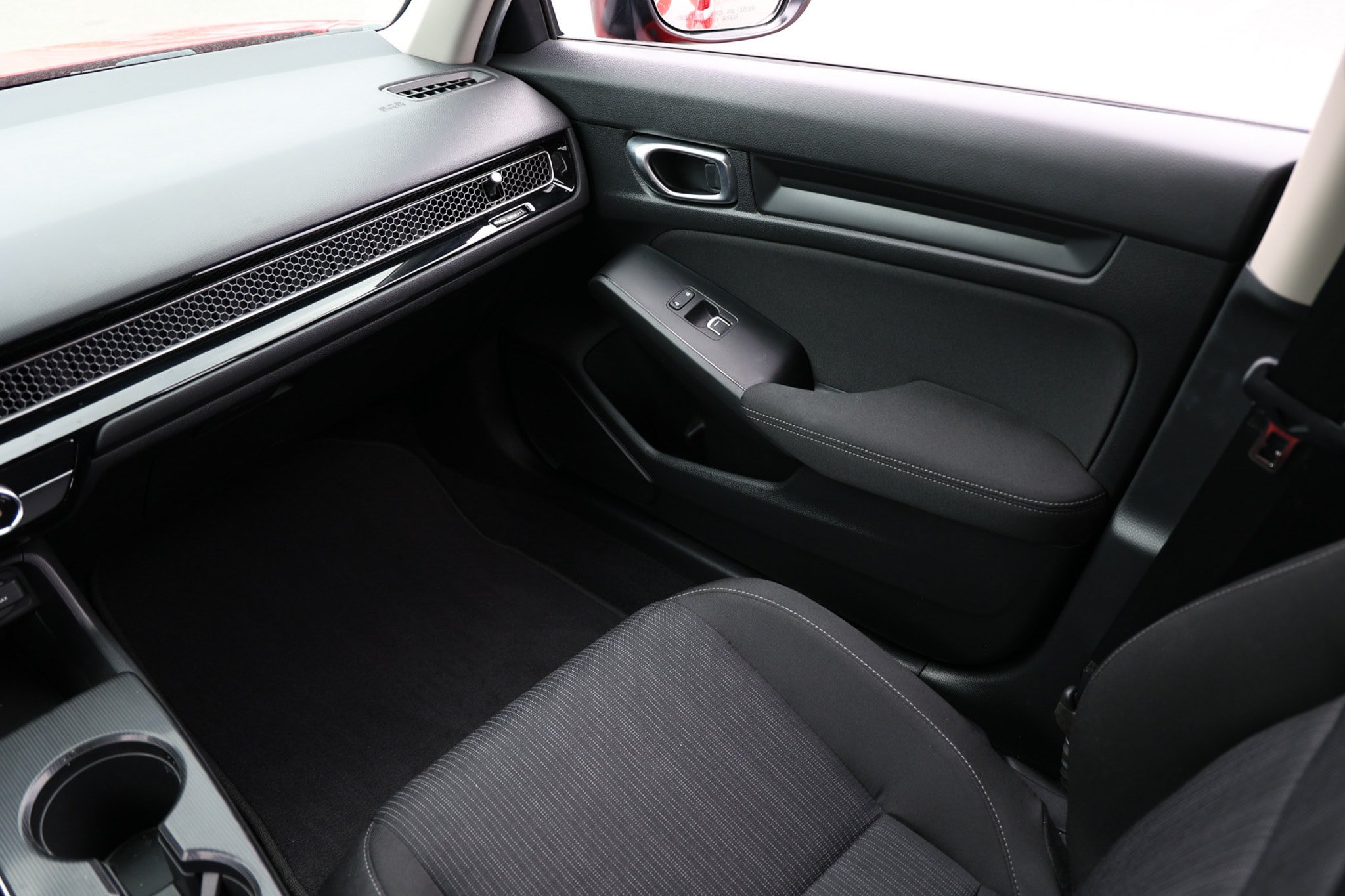 Used 2025 Honda Civic LX image 26
