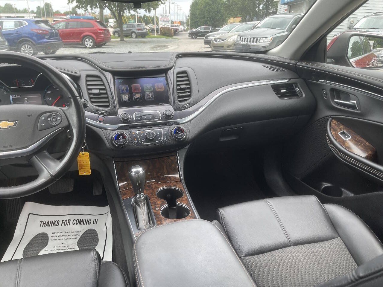 Used 2015 Chevrolet Impala LT FWD image 16