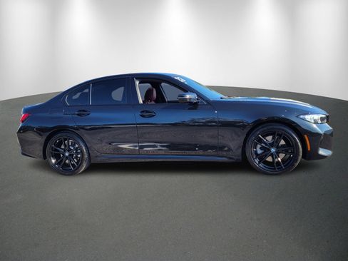 Used 2023 BMW 330i xDrive Sedan w/ M Sport Package image 8