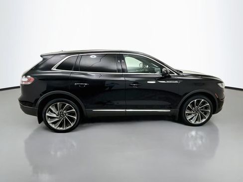 Used 2022 Lincoln Nautilus Reserve w/ Equipment Group 202A AWD/4WD image 8