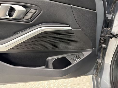 Used 2025 BMW 330i Sedan RWD image 30
