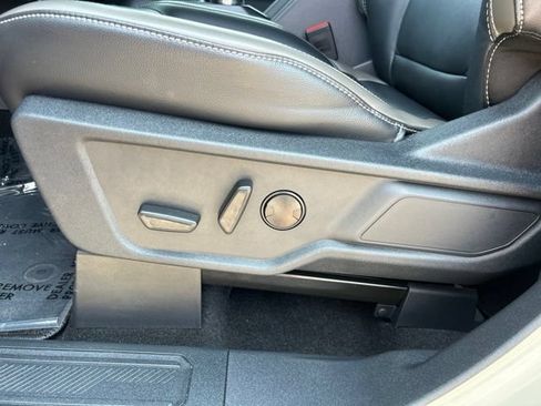 Used 2025 Ford Bronco Outer Banks AWD/4WD image 16