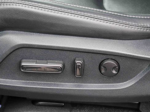 Certified 2023 Honda Pilot EX-L image 25