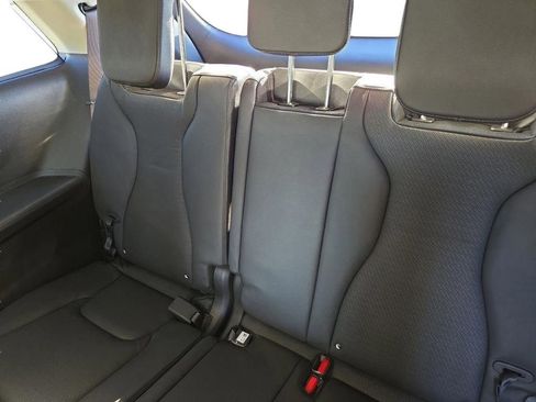 New 2026 Kia Carnival SX Prestige FWD image 21