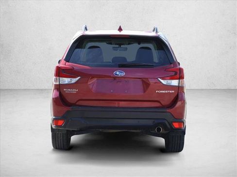 Used 2023 Subaru Forester Limited AWD/4WD image 8