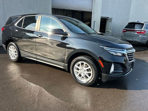 Used 2023 Chevrolet Equinox LT AWD/4WD image 8