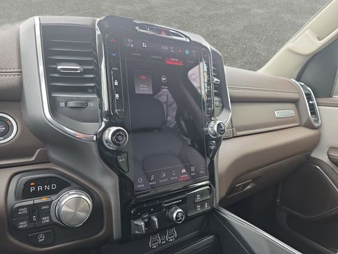 Used 2025 RAM 1500 Laramie w/ Trailer Tow Group image 20