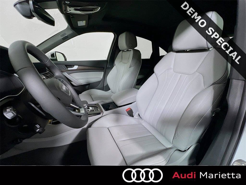 New 2025 Audi Q5 2.0T Premium Plus AWD/4WD image 12