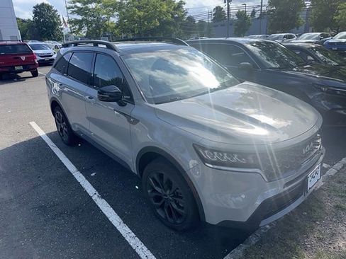 Used 2023 Kia Sorento X-Line EX AWD/4WD image 3