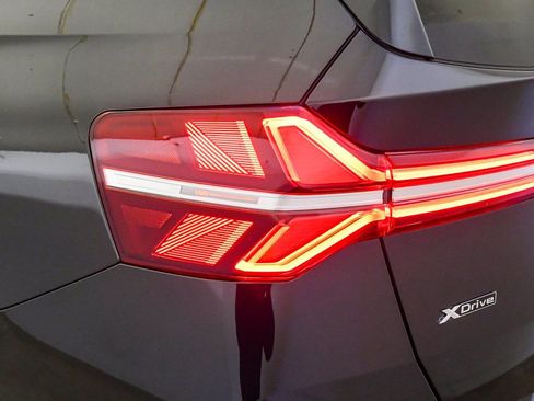 Used 2025 BMW X3 xDrive30i image 11