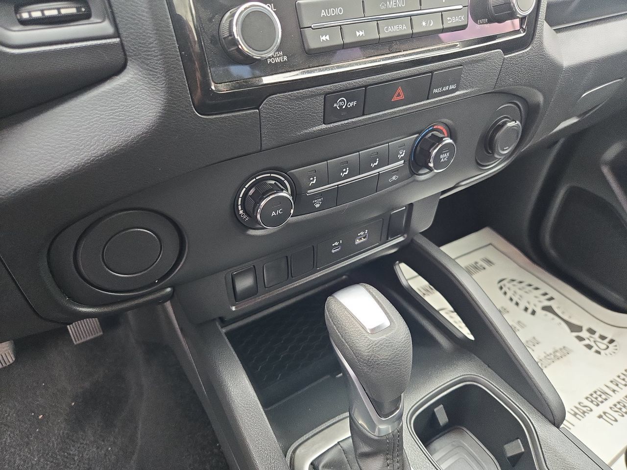 Used 2024 Nissan Frontier S RWD image 15