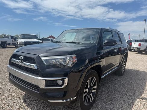 Used 2018 Toyota 4Runner Limited AWD/4WD image 4