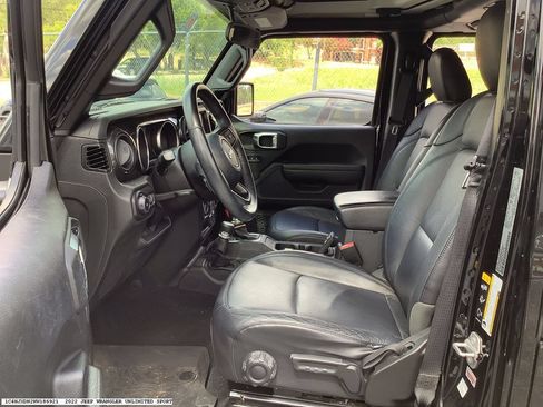 Used 2022 Jeep Wrangler Unlimited Sport AWD/4WD image 8