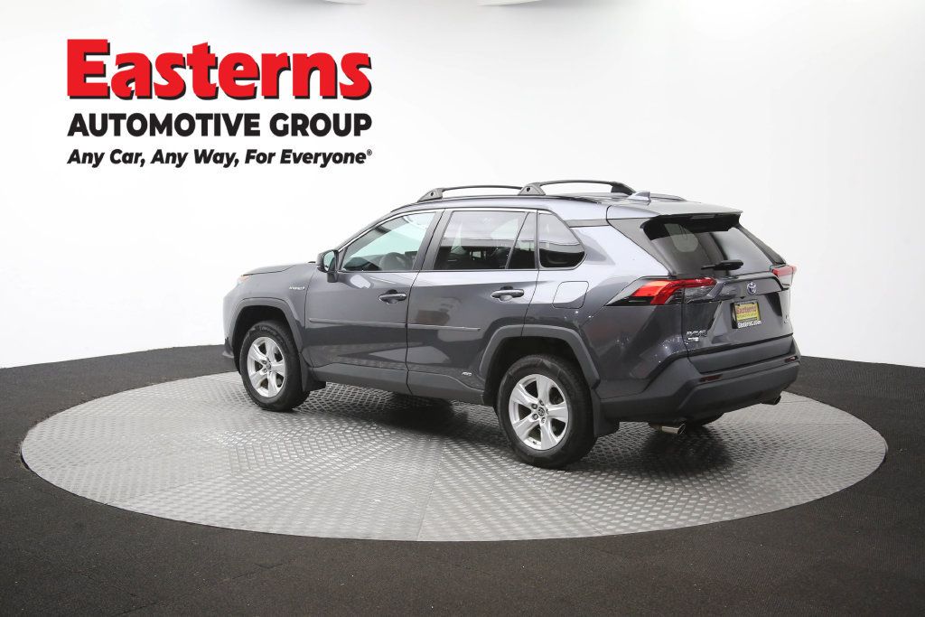 Used 2021 Toyota RAV4 LE w/ Carpet Mat Package (TMS) AWD/4WD image 66