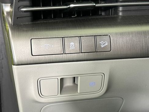 Certified 2024 Hyundai Kona SEL image 19