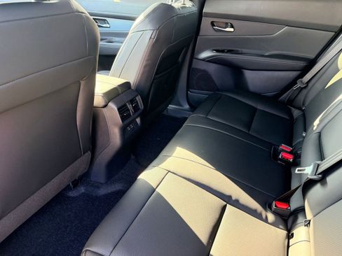 New 2026 Nissan Murano SL image 21