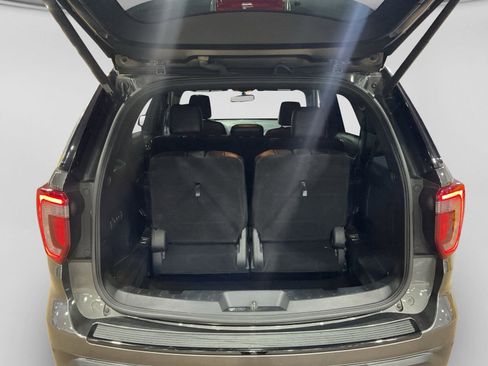 Used 2018 Ford Explorer Sport AWD/4WD image 9