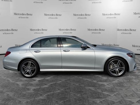 Certified 2019 Mercedes-Benz E 300 4MATIC image 6