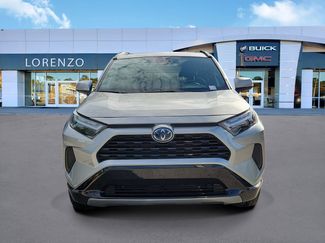 Used 2024 Toyota RAV4 SE video 2