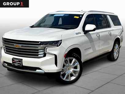Certified 2023 Chevrolet Suburban High Country w/ Premium Package 2