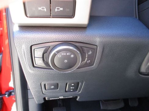 Used 2022 Ford F250 Lariat w/ Lariat Ultimate Package image 18