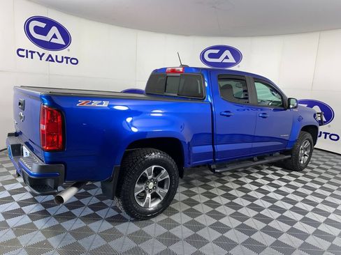 Used 2019 Chevrolet Colorado Z71 AWD/4WD image 3