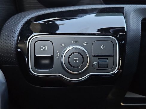 Certified 2026 Mercedes-Benz CLA 250 image 22