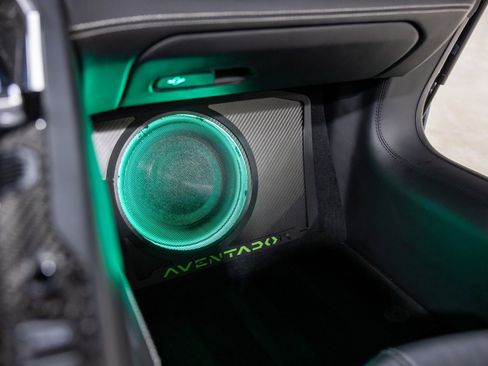 Used 2019 Lamborghini Aventador S image 64