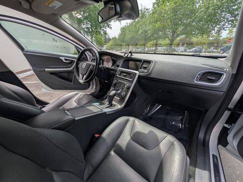 Used 2015 Volvo V60 T5 Premier AWD/4WD image 11