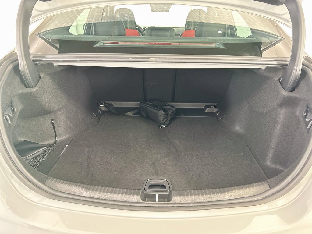 Used 2026 Mercedes-Benz C 300 Sedan image 27
