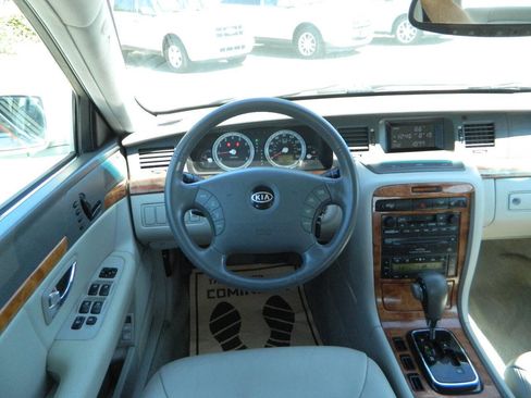 Used 2005 Kia Amanti image 15