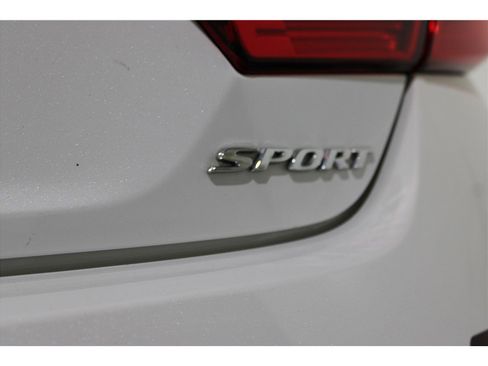 Used 2022 Honda Accord Sport image 19