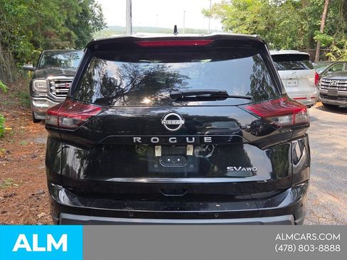 Used 2024 Nissan Rogue SV AWD/4WD image 4