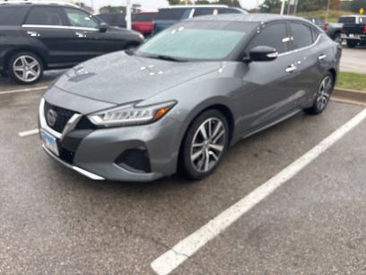 Used 2019 Nissan Maxima 3.5 SV w/ Floor Mat Group