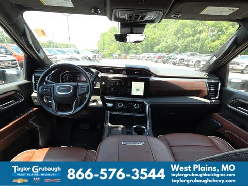 Used 2026 GMC Sierra 3500 Denali Ultimate AWD/4WD image 36