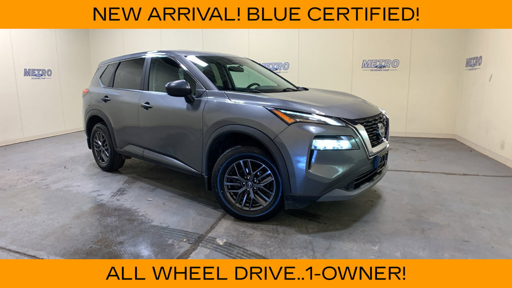 Used 2023 Nissan Rogue S AWD/4WD image 1