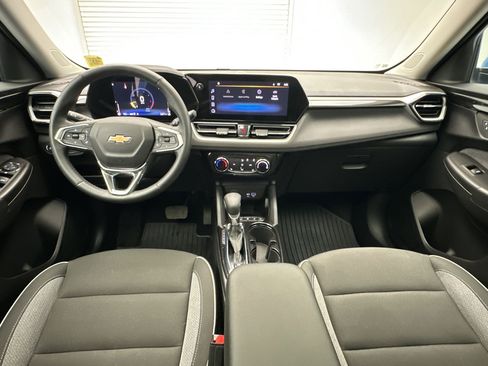 Certified 2024 Chevrolet TrailBlazer LT w/ LT Cold Weather Package image 16