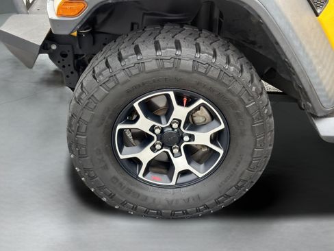 Used 2021 Jeep Wrangler Unlimited Rubicon AWD/4WD image 31