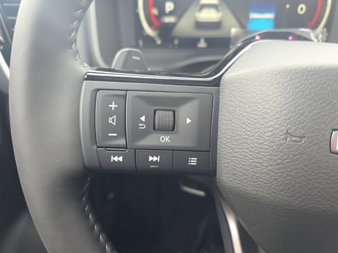 New 2026 Nissan Rogue Platinum image 21