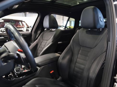 Used 2022 BMW X4 M image 17