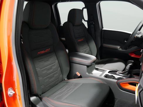 New 2025 Nissan Frontier PRO-4X image 15