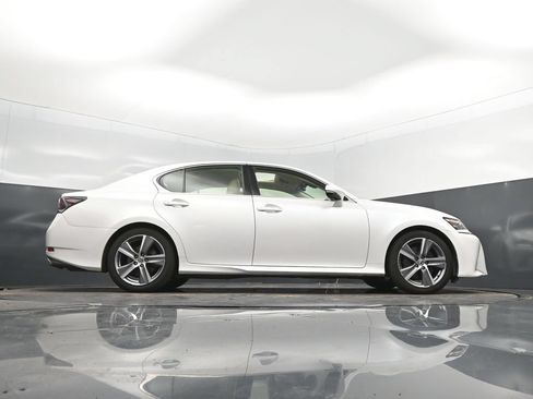 Used 2017 Lexus GS 350 w/ Preferred Accessory Package RWD image 43
