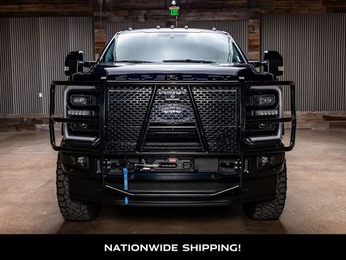 Used 2025 Ford F350 Platinum image 4