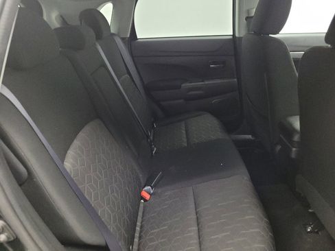 Used 2021 Mitsubishi Outlander Sport ES image 19