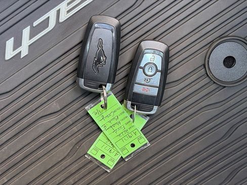 Used 2022 Ford Mustang Mach-E Select image 24