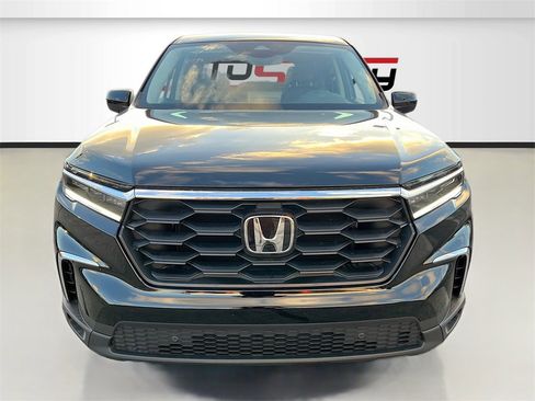 Used 2025 Honda Pilot EX-L image 2